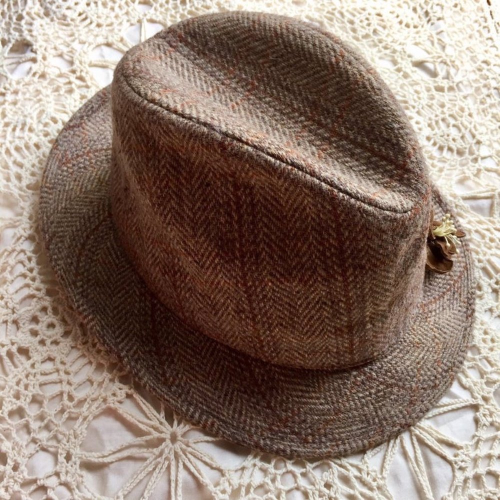 ***SOLD*** Vintage tweed fedora hat